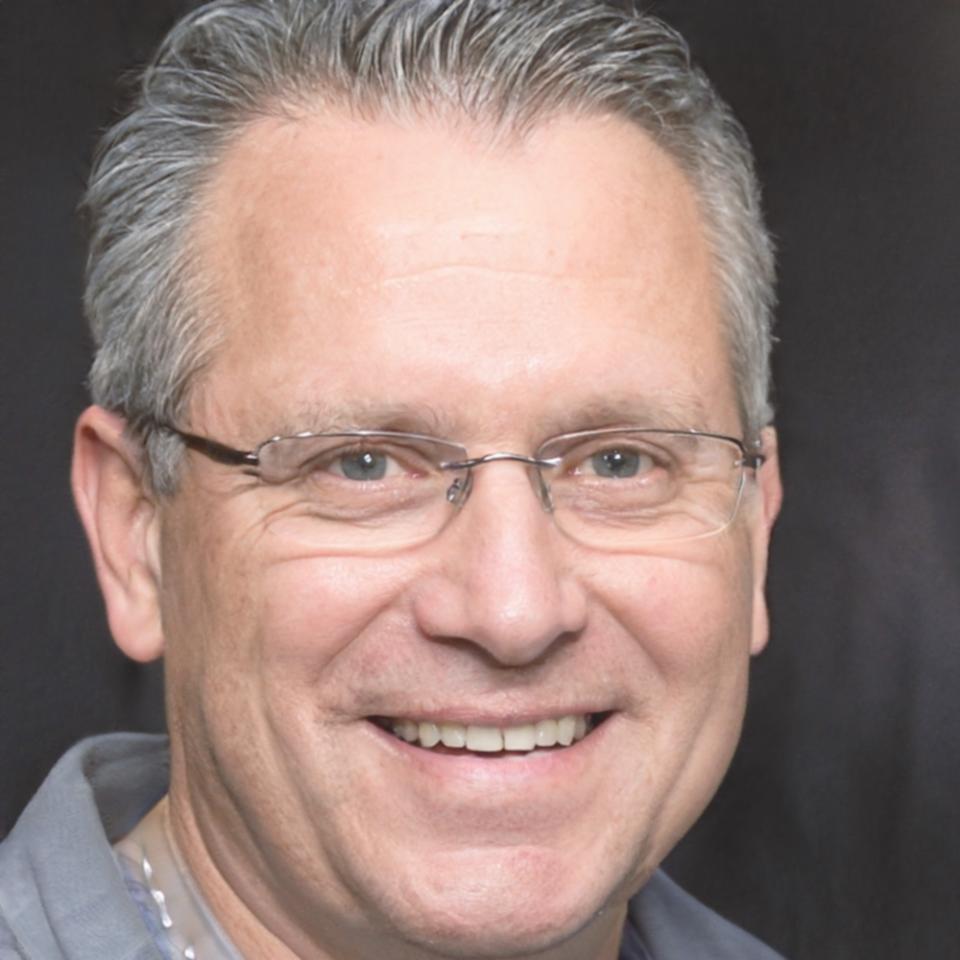 Portrait de Loïc Beaumont, conseiller financier